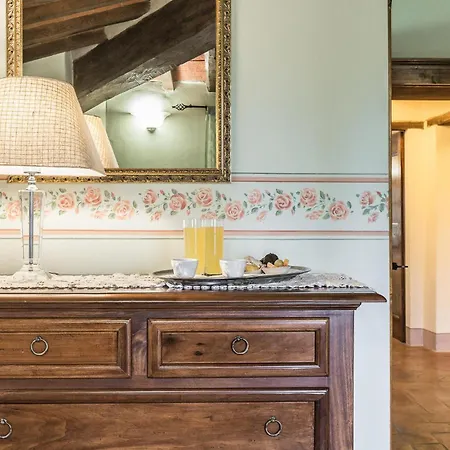 Stunning In With Wifi Monterchi