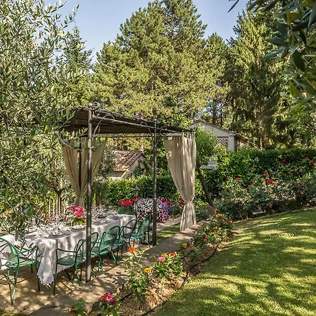 Stunning In With Wifi Monterchi